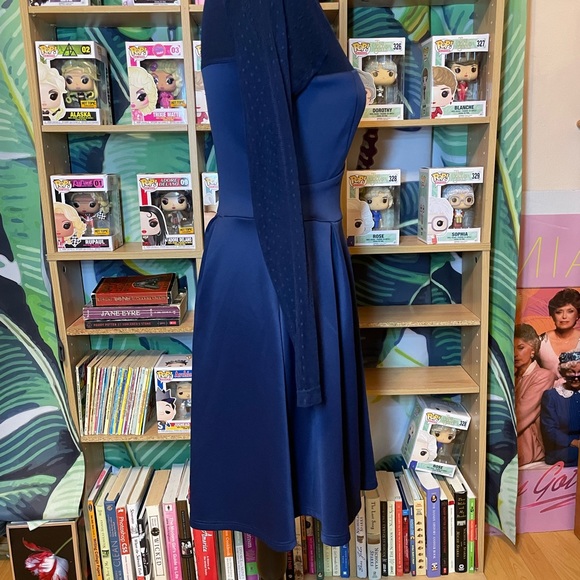 Midnight Blue Dress Size M - Picture 5 of 6